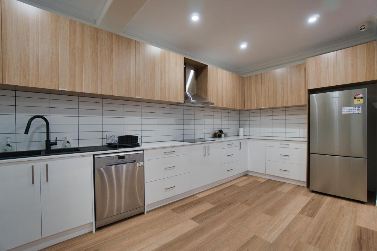 Dreamy Stays Accommodation - Private Rooms With Shared Bathrooms Adelaide Luaran gambar
